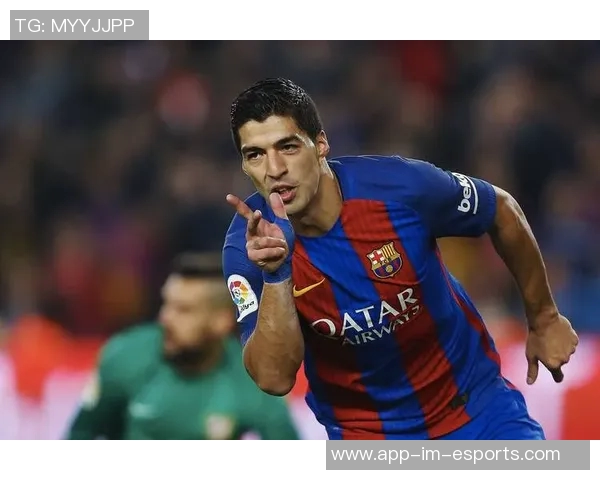 球星精彩足球瞬间集锦，展示世界顶级球员的独特技艺与进攻防守的完美配合